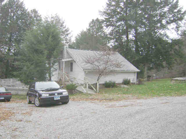 Building photograph for 322 ASPETUCK RDG RD